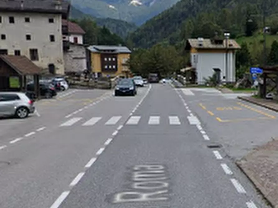 Immagine 3 di Appartamento in vendita  in Via Borgo Rocchette a Val Di Zoldo