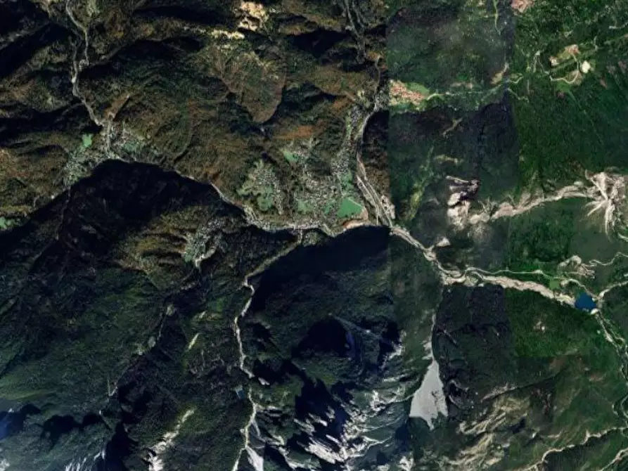 Immagine 4 di Appartamento in vendita  in Via Borgo Rocchette a Val Di Zoldo