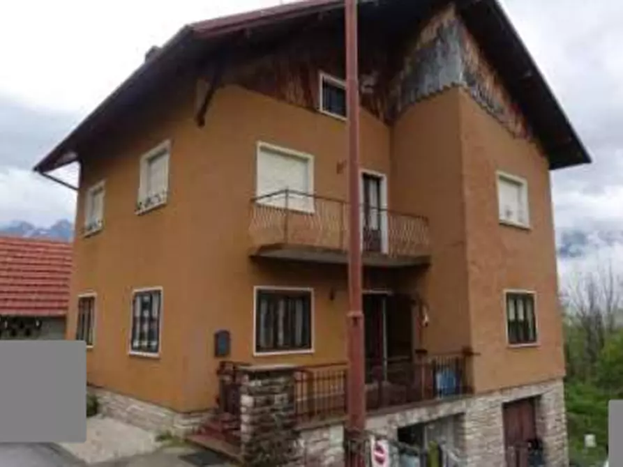 Immagine 2 di Porzione di casa in vendita  in Via Tomasei a Tambre