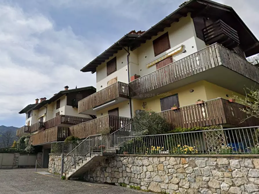 Immagine 8 di Appartamento in vendita  in Via Europa a Costa Di Serina