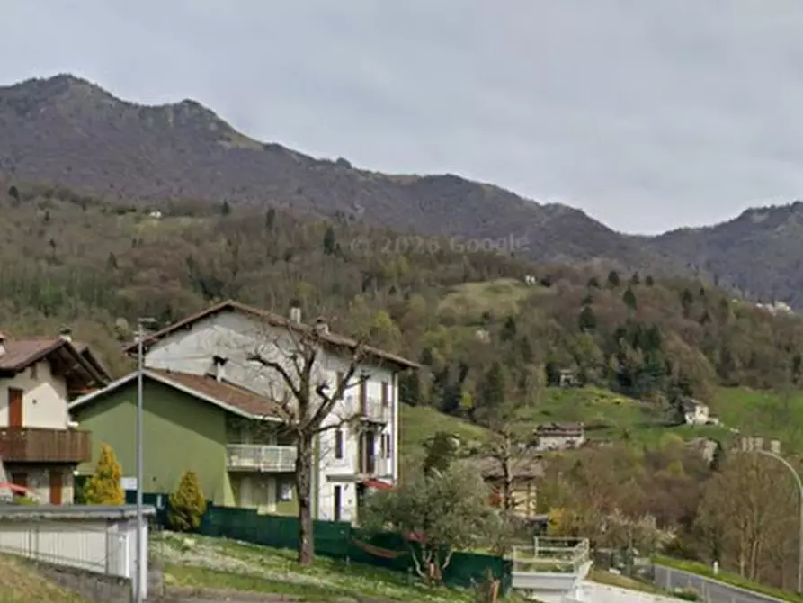 Immagine 10 di Appartamento in vendita  in Via Europa a Costa Di Serina