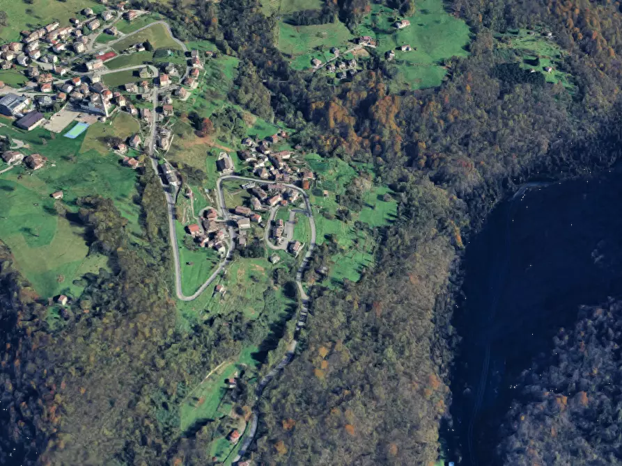 Immagine 13 di Appartamento in vendita  in Via Europa a Costa Di Serina