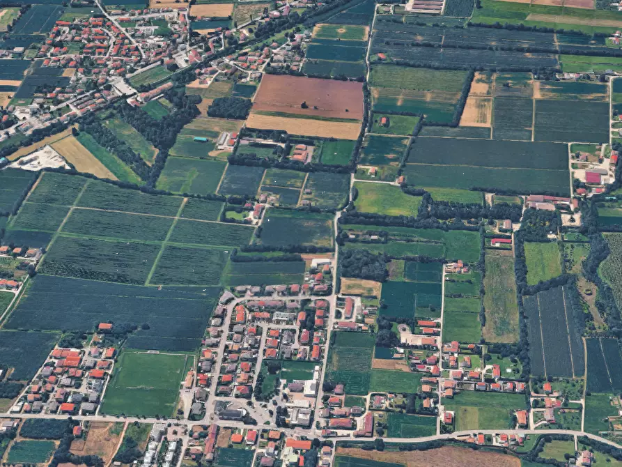 Immagine 24 di Negozio in vendita  in Via Postioma Dei Prai a Castelfranco Veneto