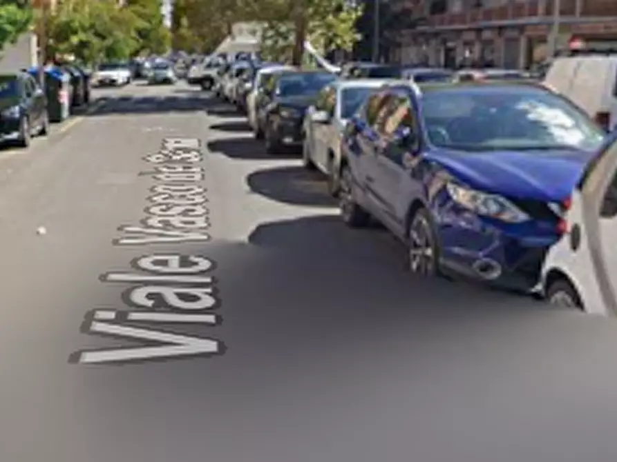 Immagine 6 di Appartamento in vendita  in Viale Vasco de Gama  a Roma