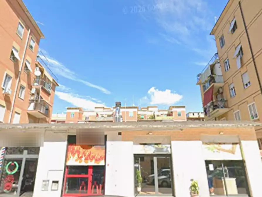 Immagine 18 di Appartamento in vendita  in Viale Vasco de Gama  a Roma