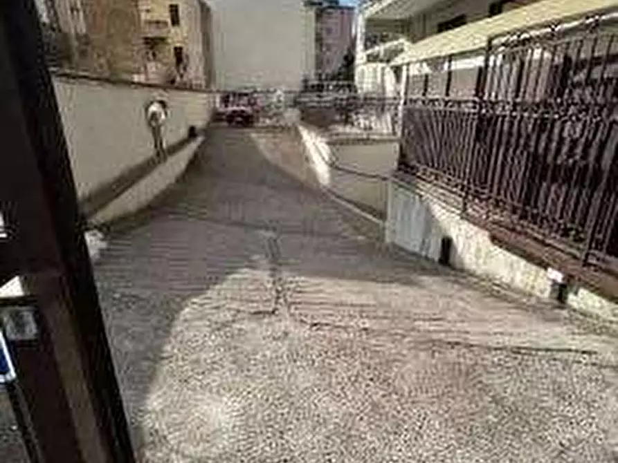 Immagine 4 di Appartamento in vendita  in Vicolo Angelo Scalzone a Caserta