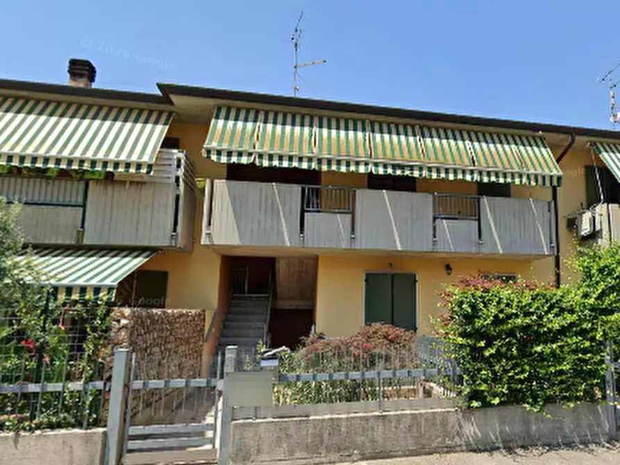 Immagine 1 di Appartamento in vendita  in Via Risorgimento a Castelnuovo Del Garda