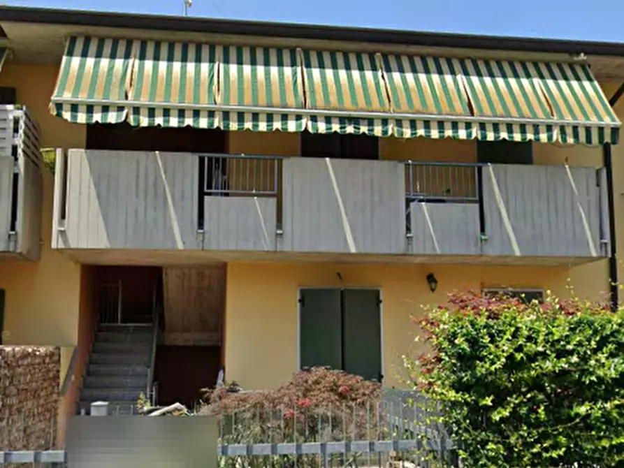 Immagine 16 di Appartamento in vendita  in Via Risorgimento a Castelnuovo Del Garda