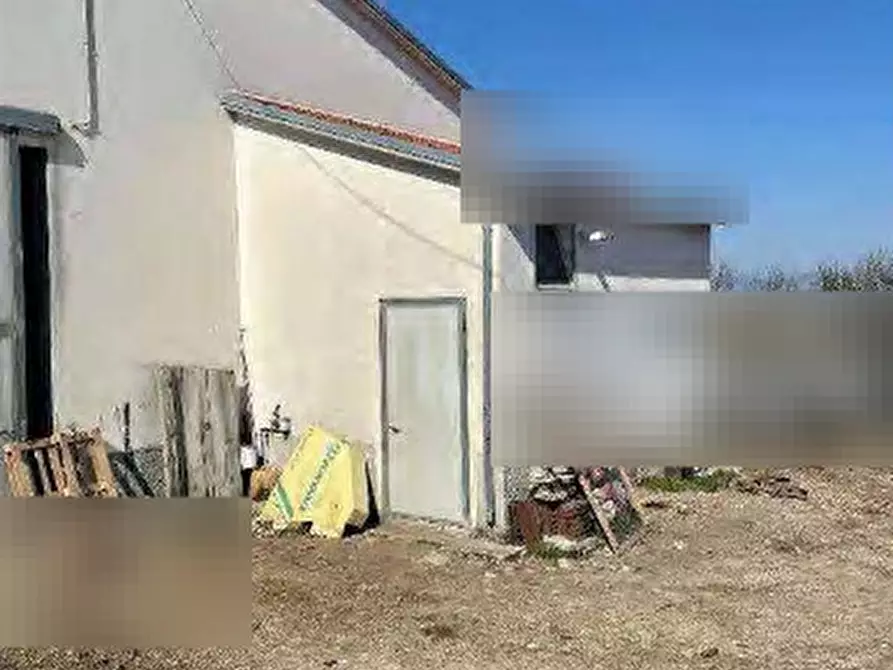 Immagine 4 di Capannone industriale in vendita  in Contrada Cauzaro a Guardiaregia