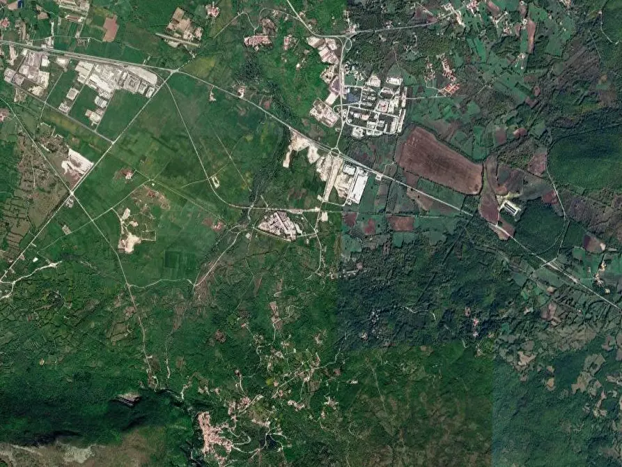 Immagine 13 di Capannone industriale in vendita  in Contrada Cauzaro a Guardiaregia