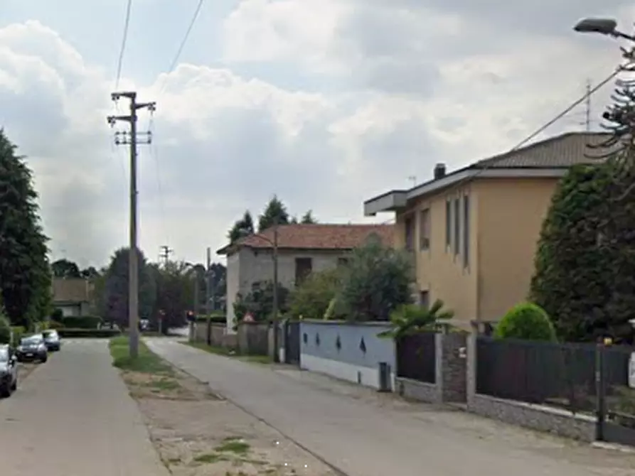 Immagine 17 di Casa bifamiliare in vendita  in Via A. Mantegna a Inveruno