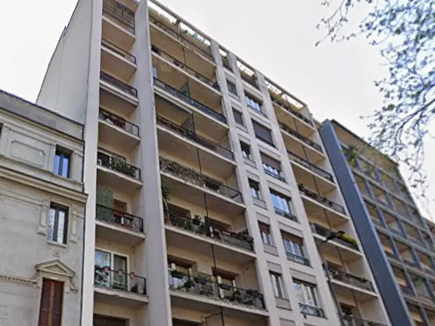 Immagine 6 di Appartamento in vendita  in Viale Argonne a Milano