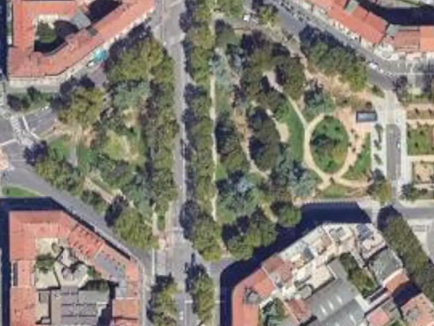 Immagine 17 di Appartamento in vendita  in Viale Argonne a Milano