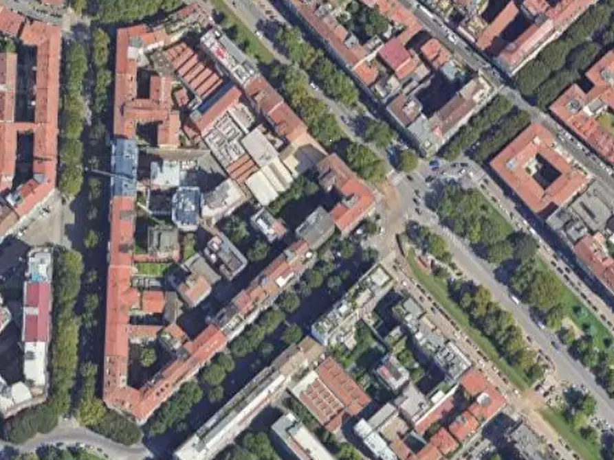 Immagine 11 di Appartamento in vendita  in Corso Sempione a Milano