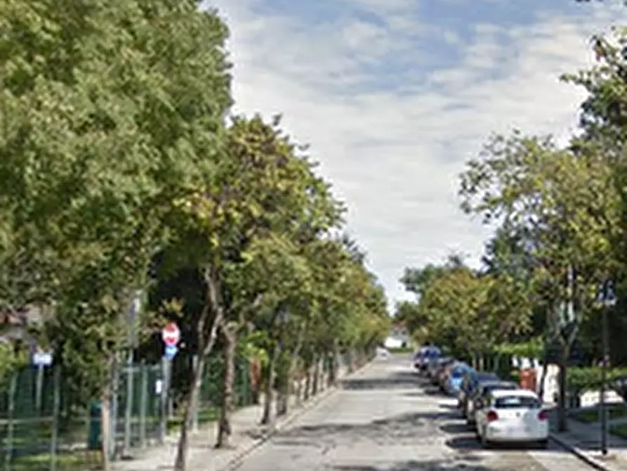 Immagine 11 di Appartamento in vendita  in Via Toscanini a Jesolo