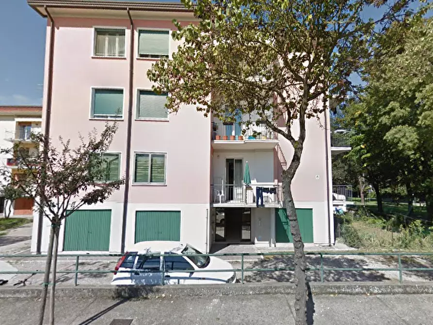 Immagine 12 di Appartamento in vendita  in Via Toscanini a Jesolo