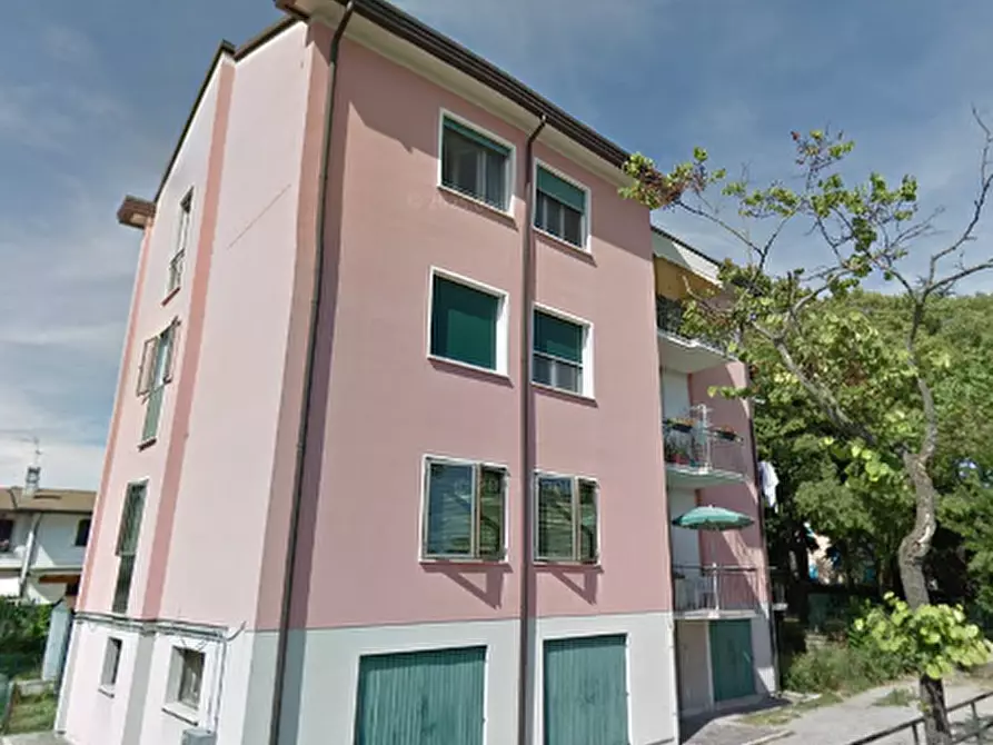Immagine 20 di Appartamento in vendita  in Via Toscanini a Jesolo