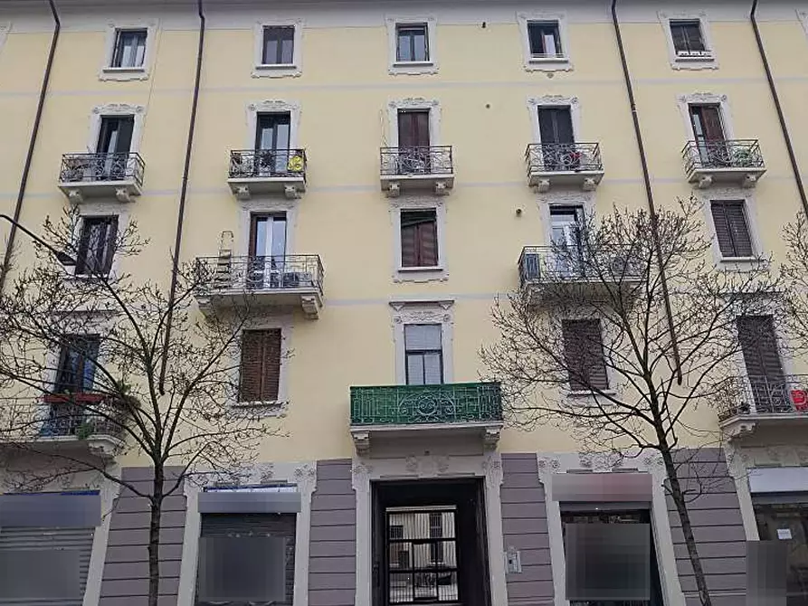 Immagine 1 di Appartamento in vendita  in Via Varesina a Milano