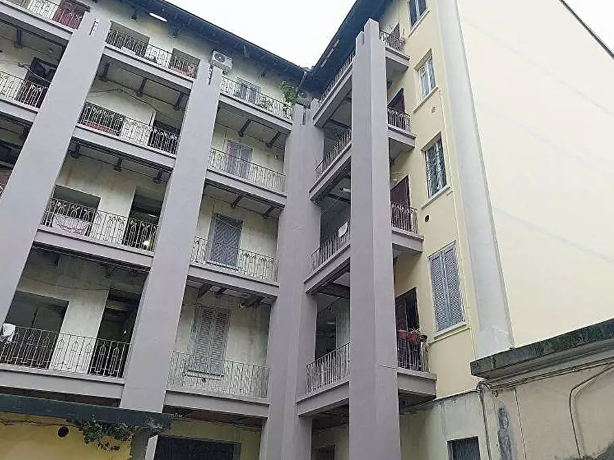 Immagine 5 di Appartamento in vendita  in Via Varesina a Milano