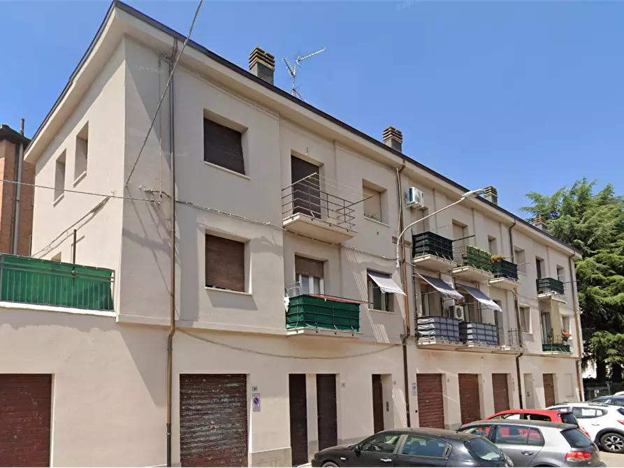 Immagine 3 di Appartamento in vendita  in Via dei Lancillotto a Modena