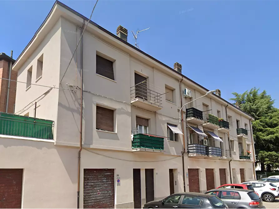 Immagine 8 di Appartamento in vendita  in Via dei Lancillotto a Modena