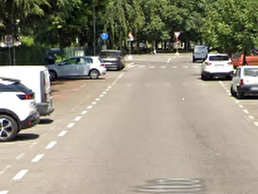 Immagine 10 di Appartamento in vendita  in Via dei Lancillotto a Modena
