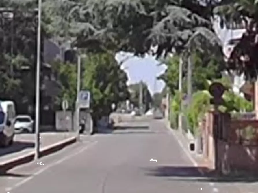 Immagine 3 di Negozio in vendita  in Via di Mezzo  a Vignola
