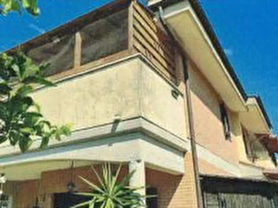 Immagine 2 di Appartamento in vendita  in Via del Poggio Alto a Anzio