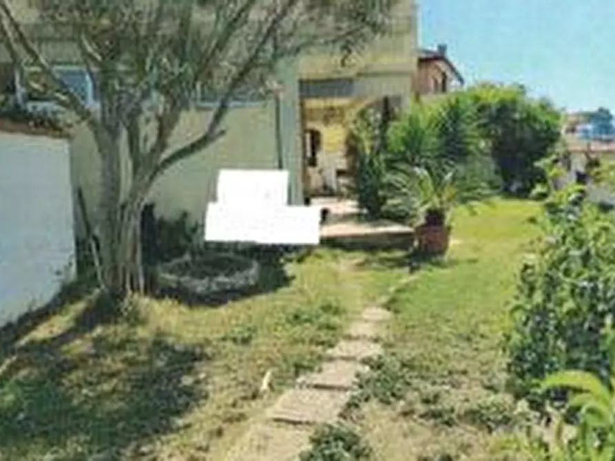Immagine 5 di Appartamento in vendita  in Via del Poggio Alto a Anzio
