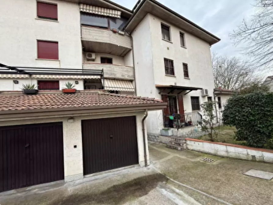 Immagine 2 di Appartamento in vendita  in Via dei Tigli a Argelato