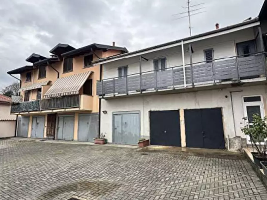 Immagine 6 di Appartamento in vendita  in Via Piero dell'Acqua a San Vittore Olona