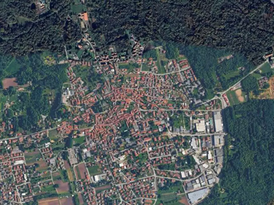 Immagine 3 di Appartamento in vendita  in Via Mazzini a Arsago Seprio