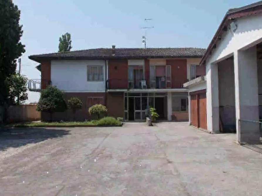 Immagine 7 di Porzione di casa in vendita  in Via Mure a Agna
