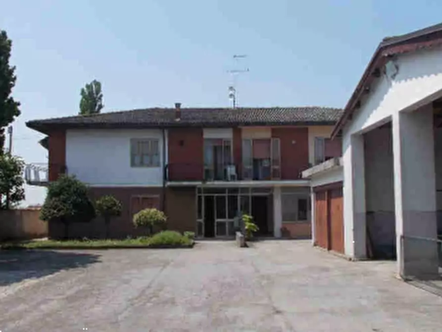 Immagine 8 di Porzione di casa in vendita  in Via Mure a Agna