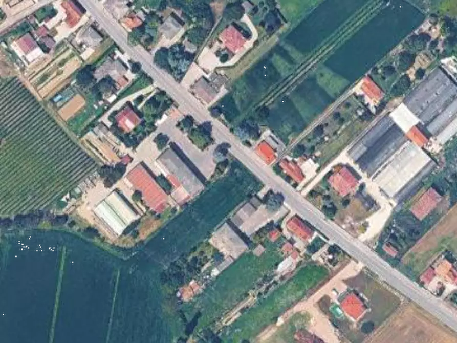 Immagine 18 di Porzione di casa in vendita  in Via Mure a Agna