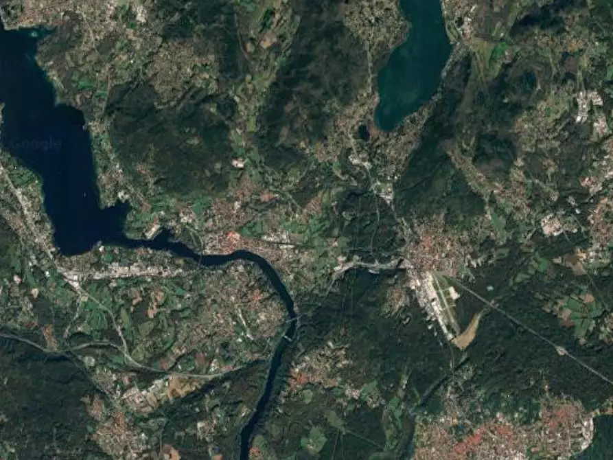 Immagine 8 di Appartamento in vendita  in Via Piave  a Sesto Calende