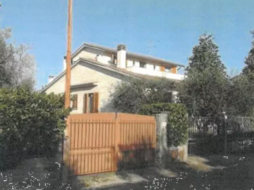 Immagine 2 di Villa in vendita  in Via Faltignano a San Casciano In Val Di Pesa