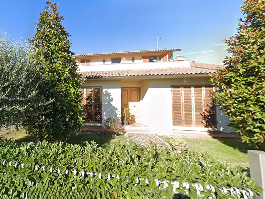 Immagine 10 di Villa in vendita  in Via Faltignano a San Casciano In Val Di Pesa