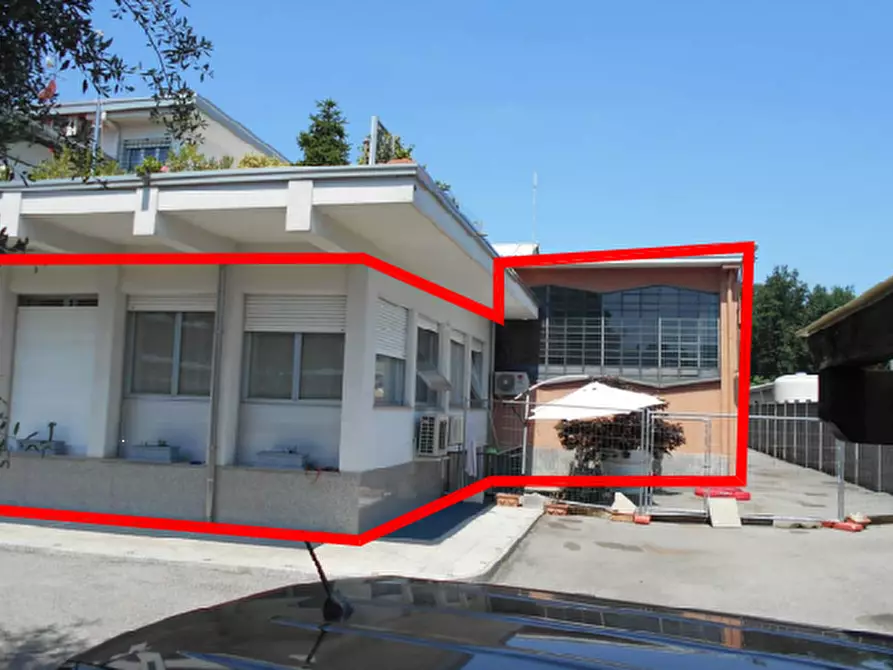 Immagine 7 di Casa indipendente in vendita  in Via Colombo a Gorla Minore