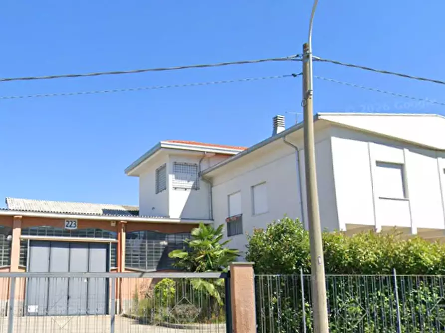 Immagine 19 di Casa indipendente in vendita  in Via Colombo a Gorla Minore