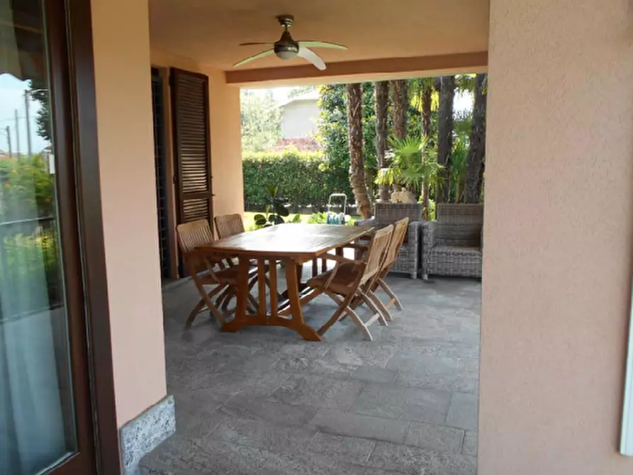 Immagine 4 di Casa indipendente in vendita  in Via Donato Bramante a Gorla Minore
