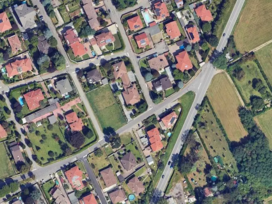 Immagine 7 di Casa indipendente in vendita  in Via Donato Bramante a Gorla Minore
