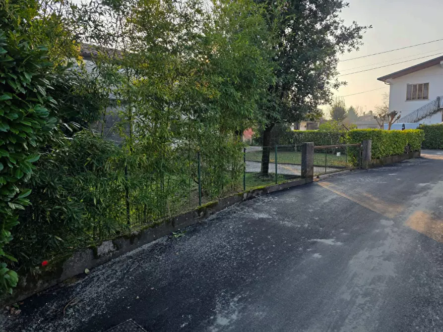 Immagine 3 di Porzione di casa in vendita  in Via Le Basse a Oderzo