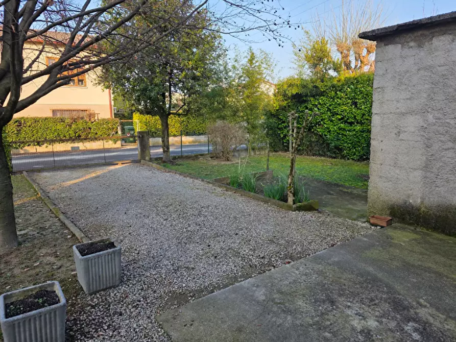 Immagine 8 di Porzione di casa in vendita  in Via Le Basse a Oderzo