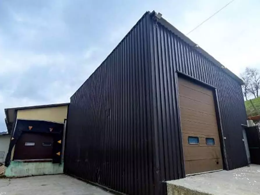 Immagine 3 di Capannone industriale in vendita  in Via Padre Francesco Guerra a Verghereto