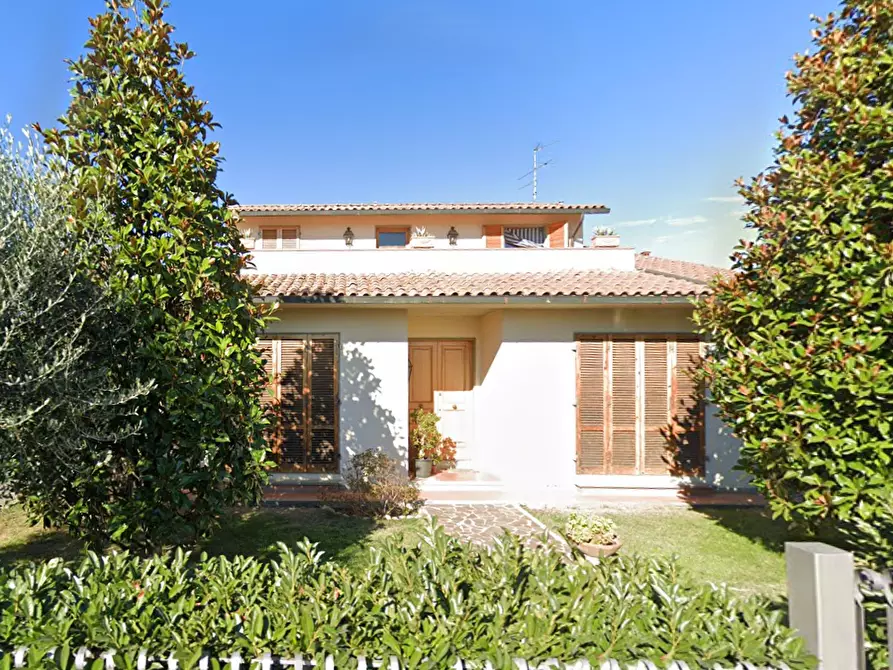 Immagine 11 di Villa in vendita  in Via Faltignano a San Casciano In Val Di Pesa