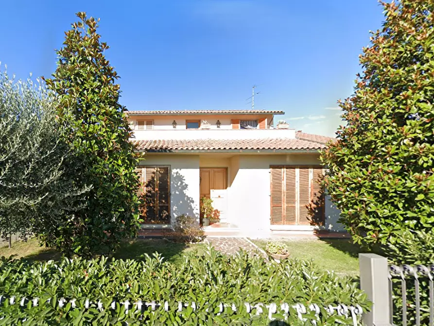 Immagine 12 di Villa in vendita  in Via Faltignano a San Casciano In Val Di Pesa