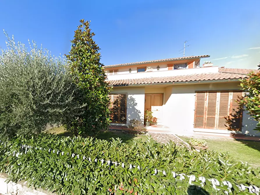Immagine 13 di Villa in vendita  in Via Faltignano a San Casciano In Val Di Pesa