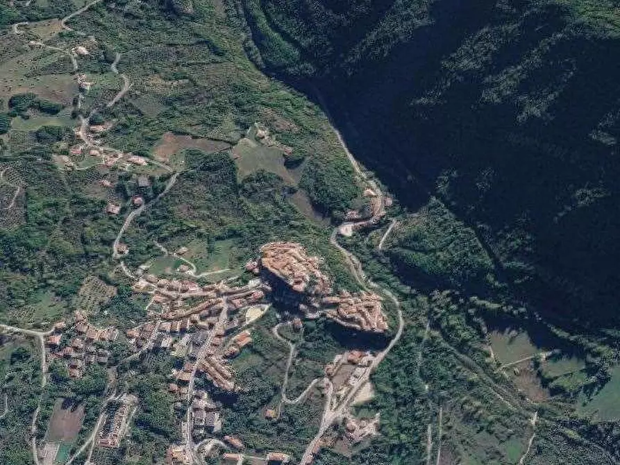 Immagine 10 di Appartamento in vendita  in Strada Statale a Colli A Volturno