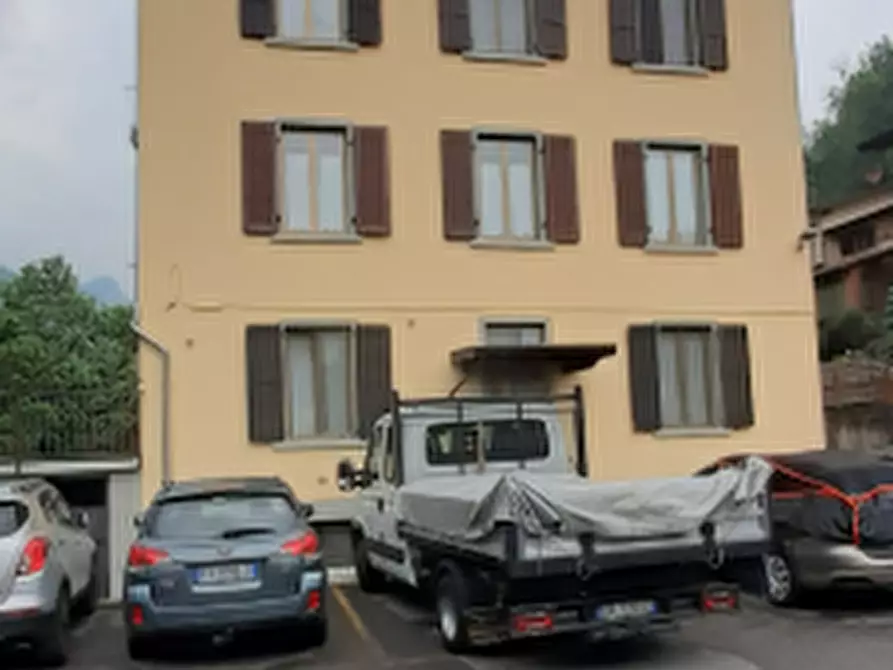 Immagine 8 di Appartamento in vendita  in Via Cinque Martiri a Vertova